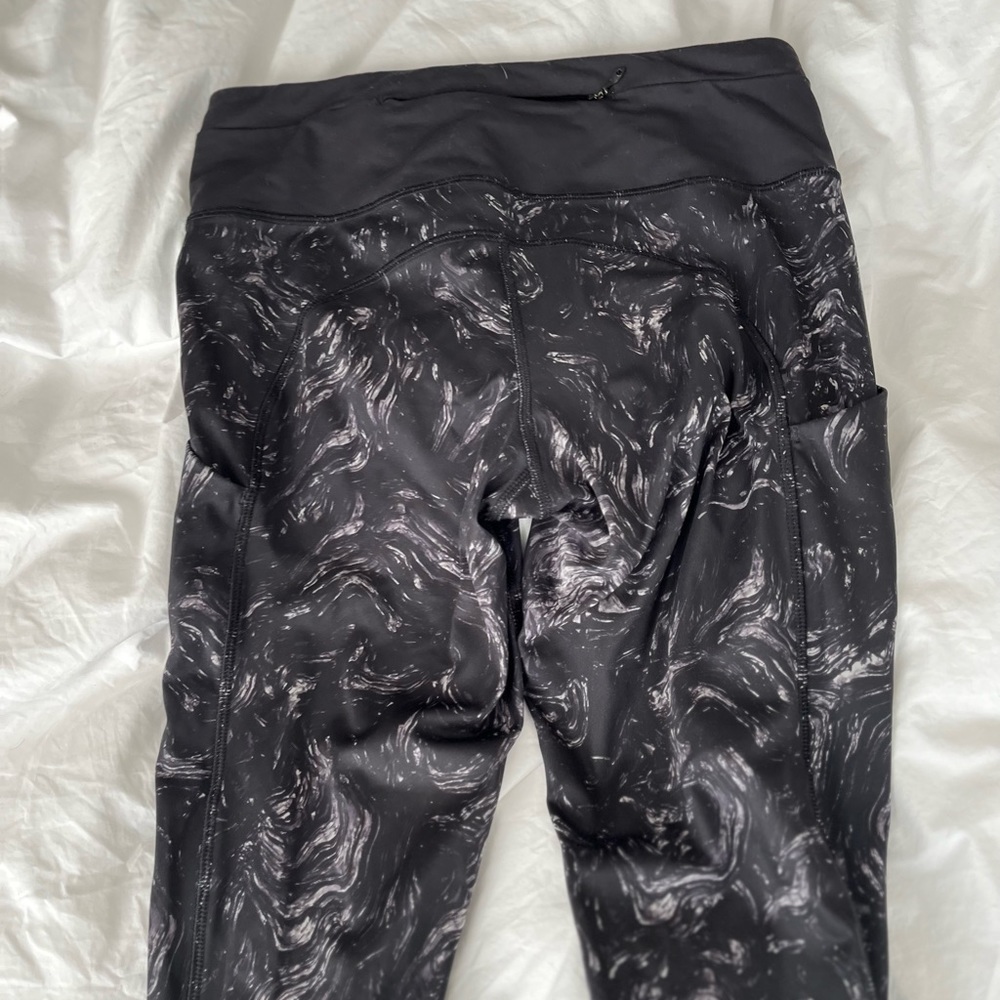 Lululemon Luxstream Running Tights with pockets